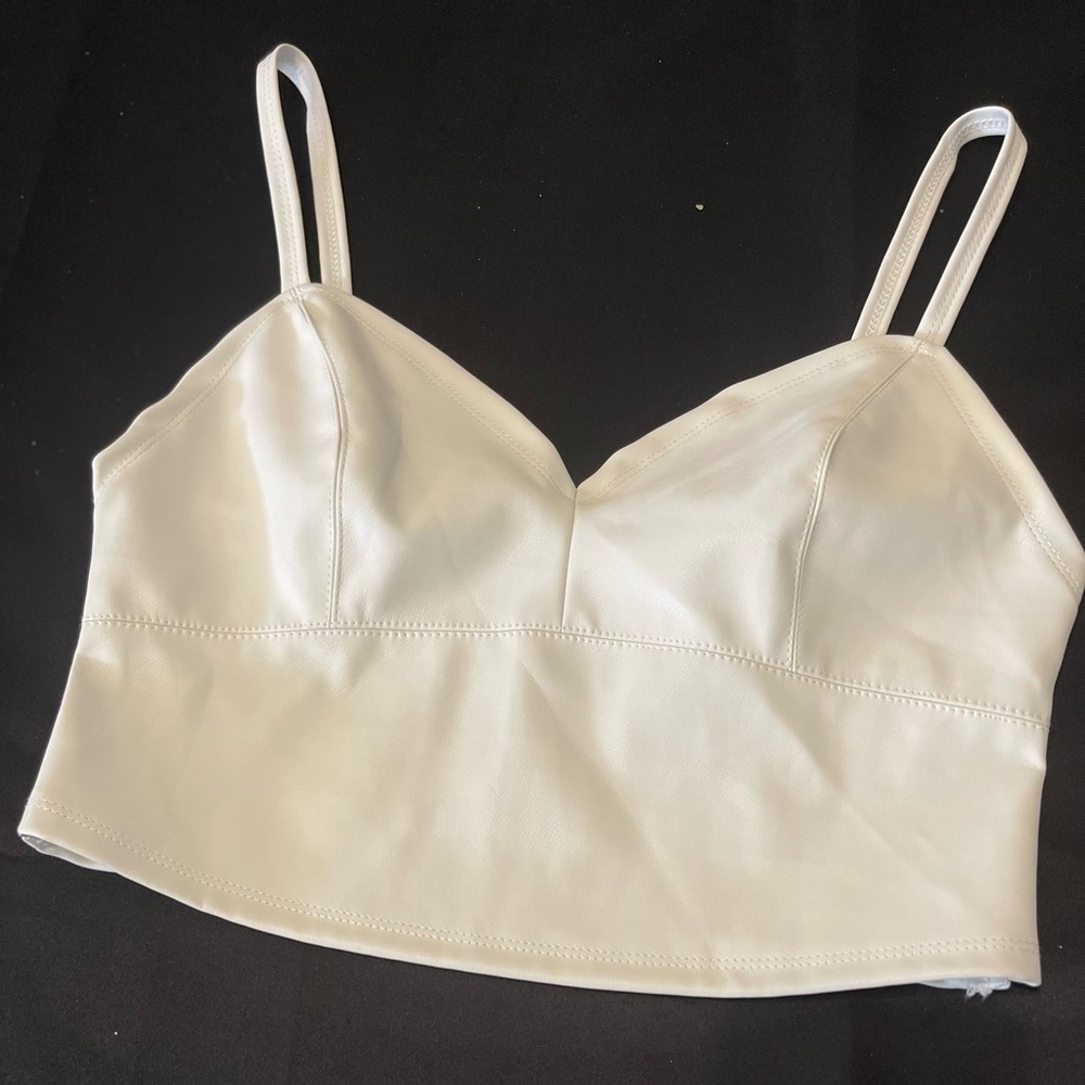 Ivory cropped tank. Polyester/spandex